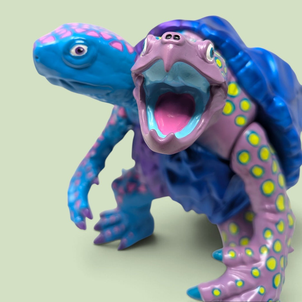 Hachaono Vinyl Figure "Triangles & Circles"