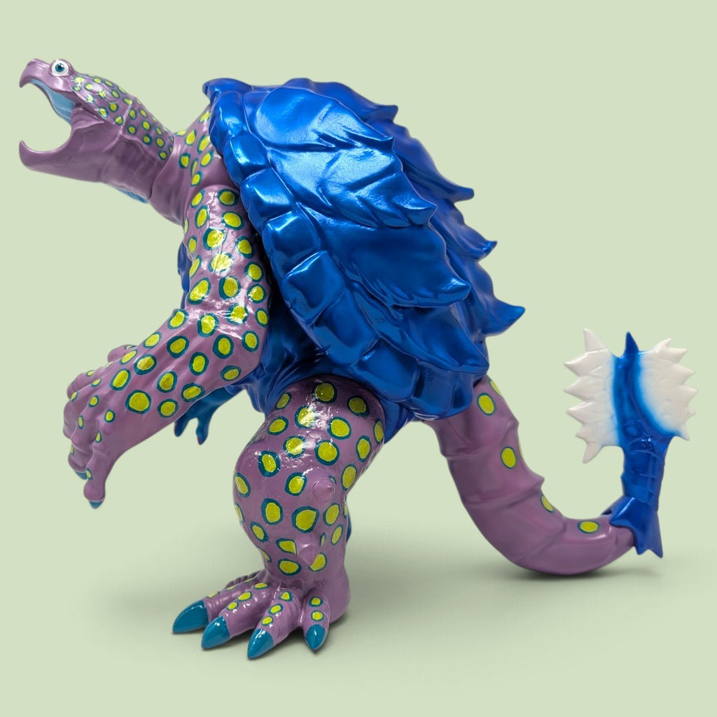Hachaono Vinyl Figure "Triangles & Circles"